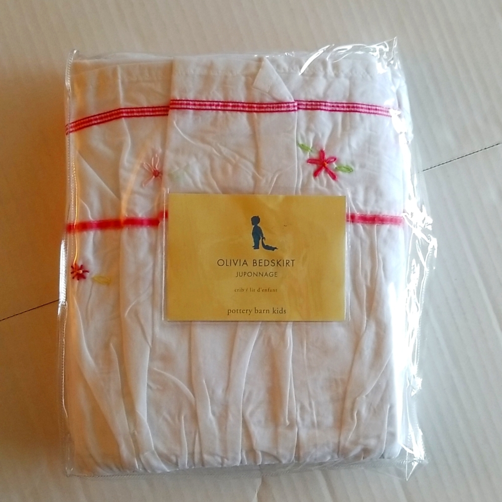 Pottery Barn Kids Oliva Bedskirt crib cotton 11" drop pink